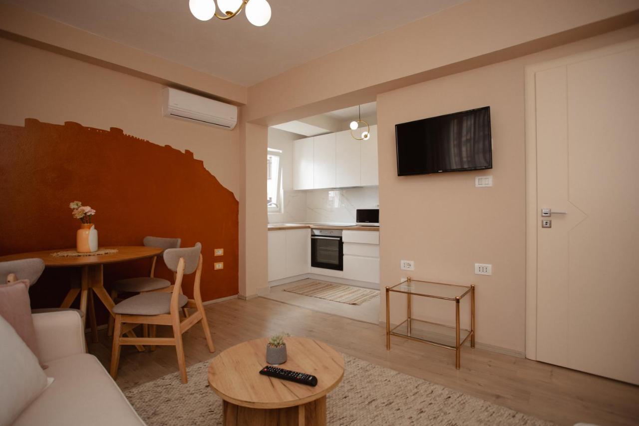 Erik'S Place Szkodra Zewnętrze zdjęcie