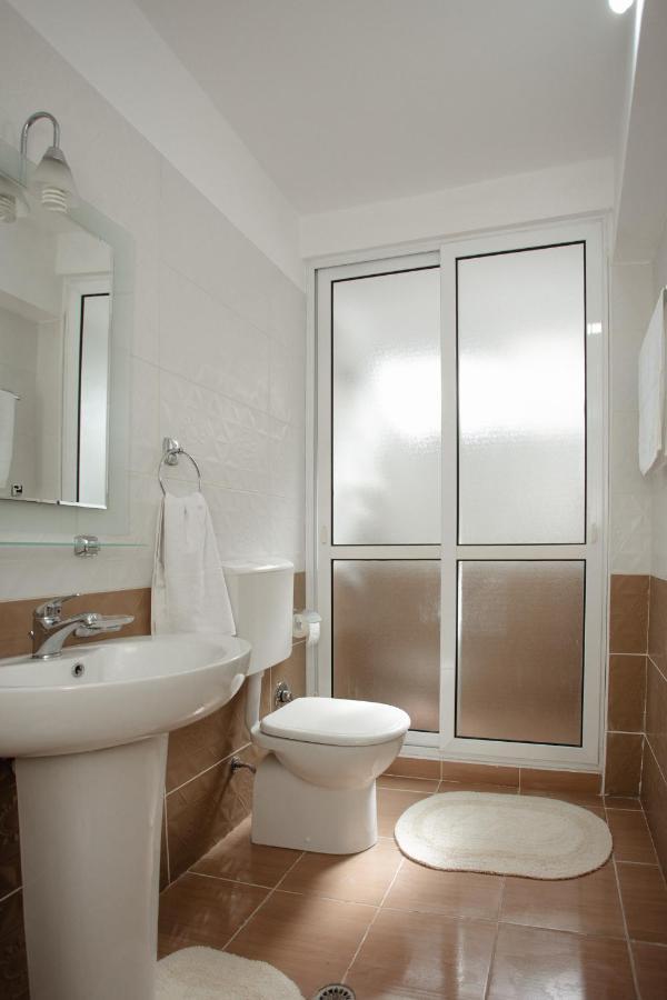 Erik'S Place Szkodra Zewnętrze zdjęcie